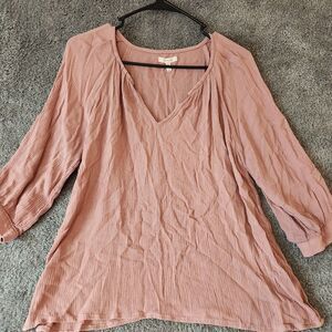 Maurices Top Womens Size Medium Peach 3/4 Sleeve V Neck Blouse